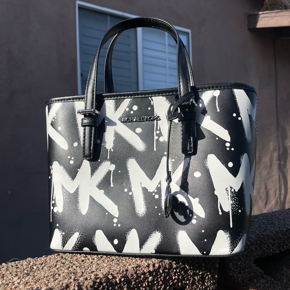 Michael Kors tote bag